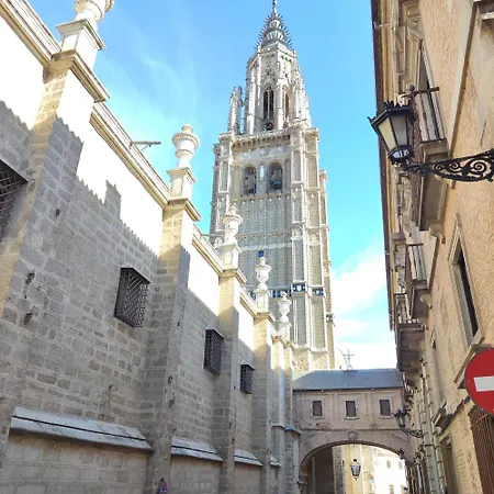 Apartamento Tres Culturas